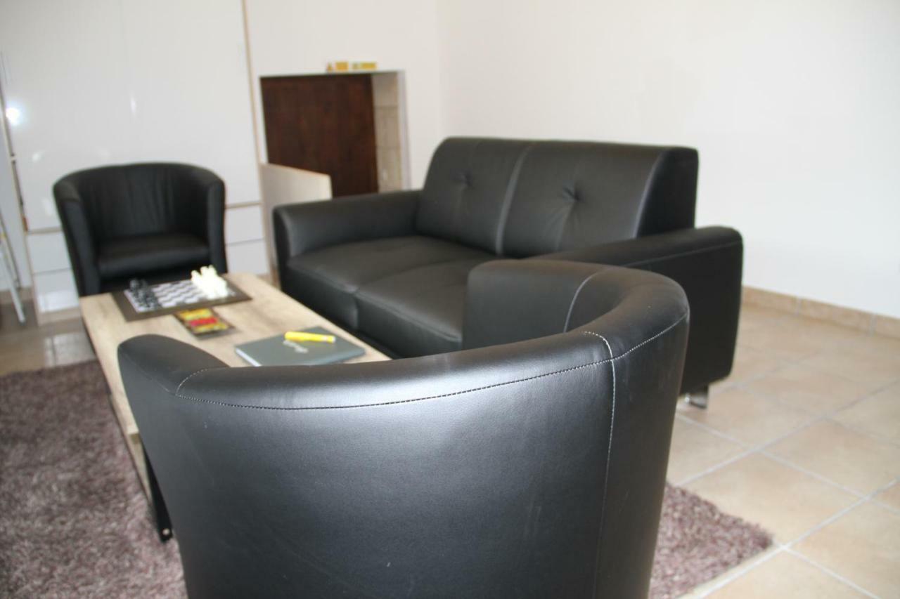 Alba Cottage Bitry  Екстер'єр фото